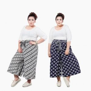 41 Model  Baju Batik Wanita  Gemuk  Agar Terlihat Langsing 
